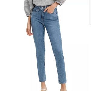 Levi’s 311 Shaping Skinny Ankle Jeans - Size 27